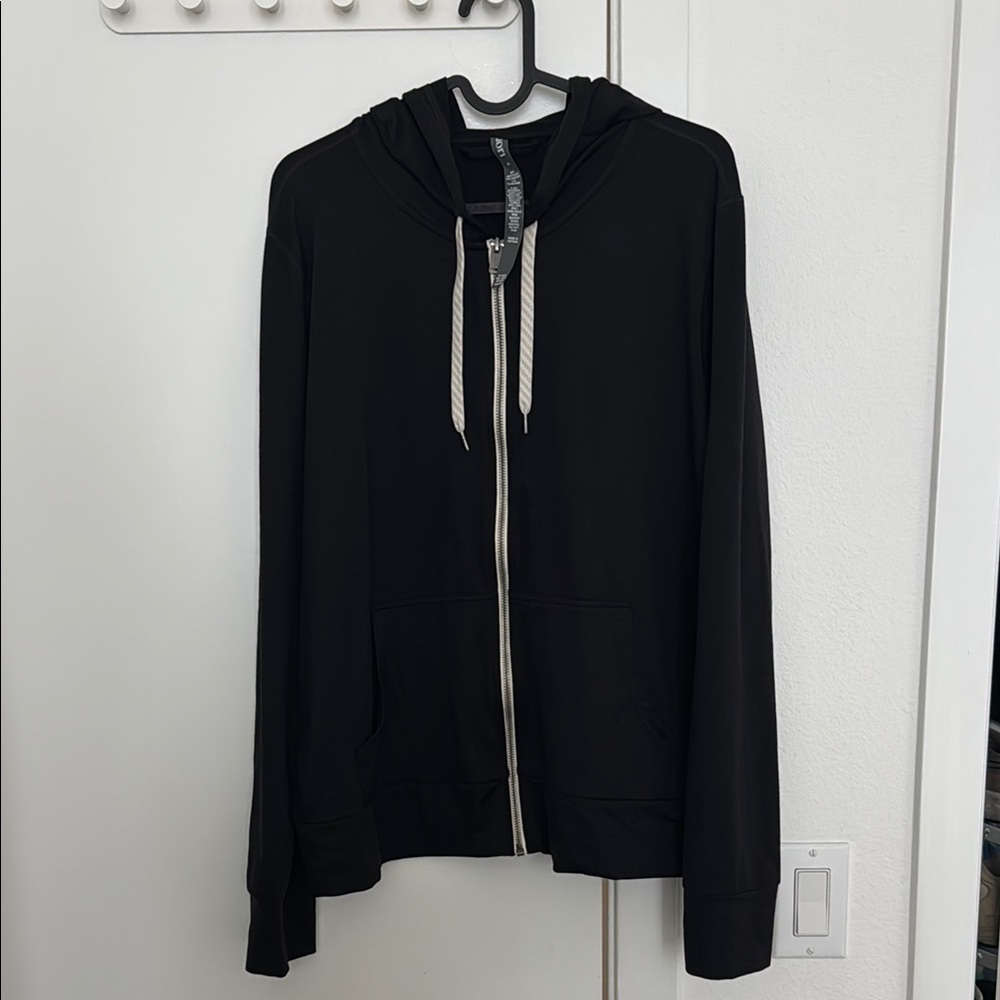 Vuori Black Performance Hoodie